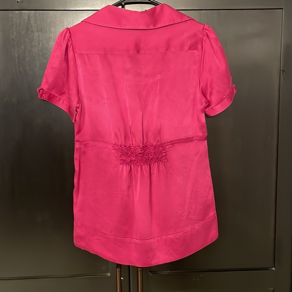 BCBG Max Azaria silk short sleeve top - Picture 3 of 3